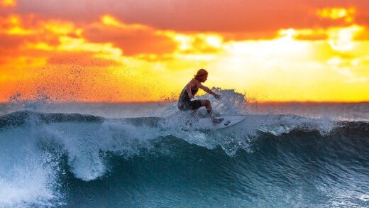 Funny Surfing Puns To Give Surfers