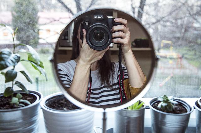 Best Mirror Selfie Captions For Instagram 2022